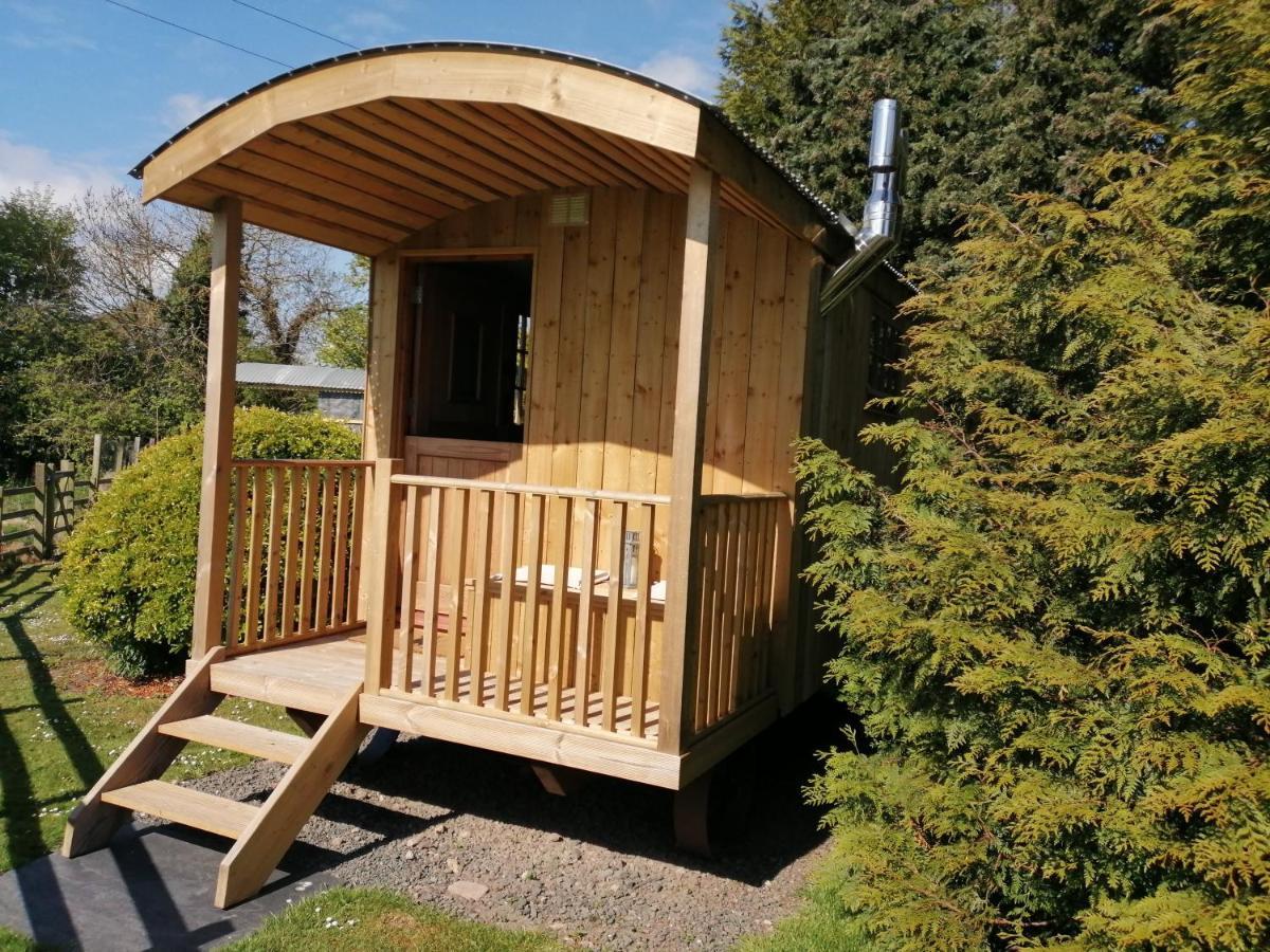 Lucker Mill Shepherds Huts Extérieur photo